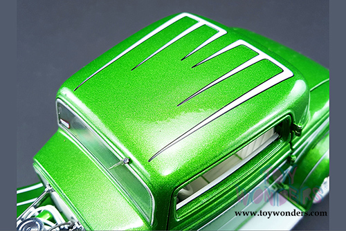 Acme - Grand National Deuce Series Ford 3-Window Coupe Release No. 6 (1932, 1/18 scale diecast model car, Green) 1805011