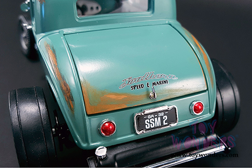 Acme - Southern Speed & Marine Ford 5-Window Hot Rod (1932, 1/18 scale diecast model car, Satin Light Green) 1805012