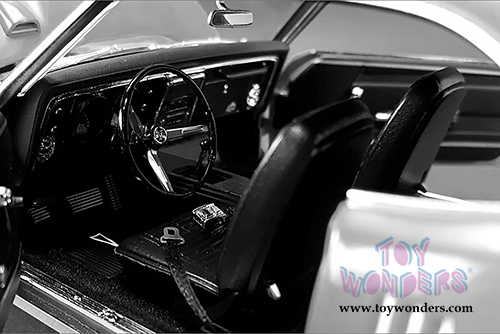 Acme - Pontiac Firebird with Vinyl Top (1968, 1/18 scale diecast model car, Cameo Ivory)  1805206