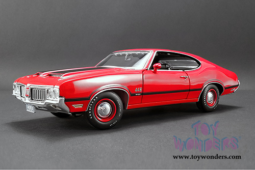 Acme - Oldsmobile&reg; 442 W-30 Hardtop (1970, 1/18 scale diecast model car, Matador Red) 1805608