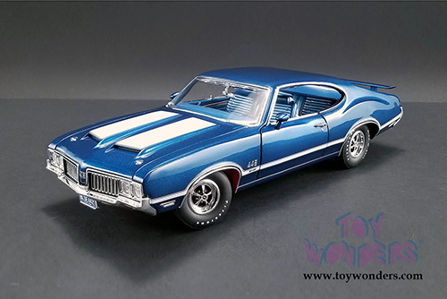 Acme - Oldsmobile&reg; 442 W-30 Hardtop (1970, 1/18 scale diecast model car, Twilight Blue) 1805611