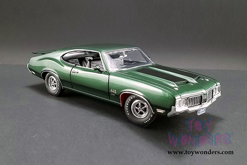 Acme - Oldsmobile&reg; 442 W-30 Hardtop (1970, 1/18 scale diecast model car, Sherwood Green) 1805612