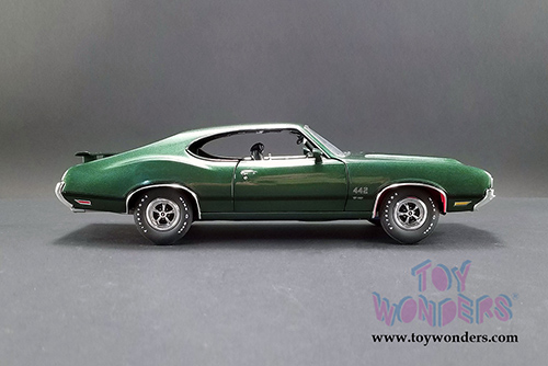 Acme - Oldsmobile&reg; 442 W-30 Hardtop (1970, 1/18 scale diecast model car, Sherwood Green) 1805612
