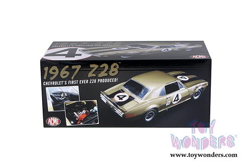 Acme - Chevy Camaro Z28 Hardtop (1967, 1/18 scale diecast model car, Gold w/Black) 1805703
