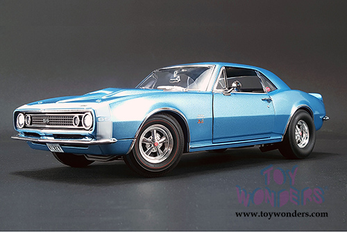 Acme - Nickey Chevrolet&reg; Camaro&reg; 427 SS Hardtop (1967, 1/18 scale diecast model car, Marina Blue) 1805706