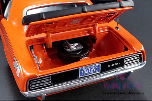 Acme - Plymouth Barracuda AAR Hardtop (1970, 1/18 scale diecast model car, Vitamin C Orange) 1806106