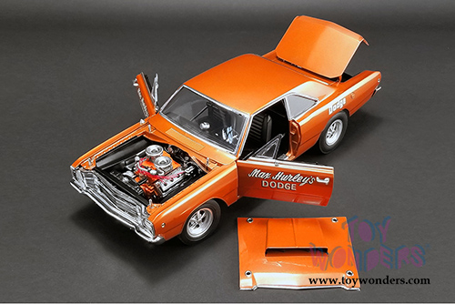 Acme | Max Hurley's Dodge Hemi Dart&reg; Hardtop (1968, 1/18 scale diecast model car, Orange) 1806401