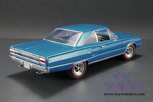 Acme | Dodge Coronet&reg; R/T Hardtop (1967, 1/18 scale diecast model car, Bright Blue) 1806601
