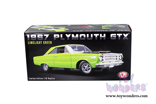 Acme - Plymouth GTX&reg; Hard Top (1967, 1/18 scale diecast model car, Limelight Green) 1806703
