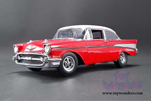 Acme - Chevrolet&reg; Bel Air&reg; Street - Strip Hardtop (1957, 1/18 scale diecast model car, Red/White) 1807005