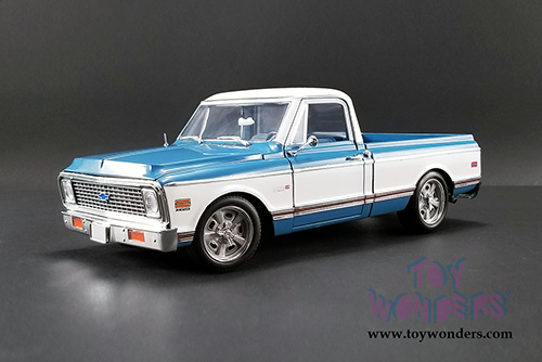 Acme - Chevrolet&reg; C10 Custom Pickup Truck (1971, 1/18 scale diecast model car, Blue w/White) 1807209