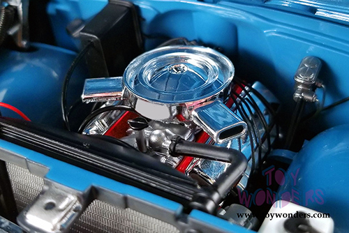 Acme - Chevrolet&reg; C10 Custom Pickup Truck (1971, 1/18 scale diecast model car, Blue w/White) 1807209