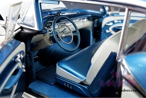 Acme - Oldsmobile&reg; Super 88 Hardtop (1957, 1/18 scale diecast model car, Artesian Blue/White) 1808003