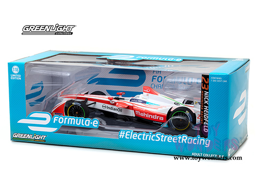 Greenlight - FIA Formula-e Nick Heidfeld/ Mahindra Racing Show Car #23 (2016-17, 1/18 scale diecast model car, White w/Red) 18103