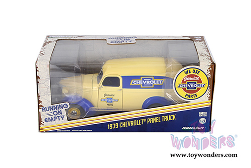 Greenlight - Running on Empty | Genuine Chevrolet&reg; Parts Chevrolet&reg; Panel Truck (1939, 1/24 scale diecast model car, Cream/Blue) 18242