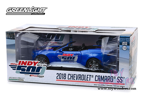 Greenlight - Chevrolet&reg; Camaro&reg; SS&trade; Convertible 102 Running Indy 500 Presented by PennGrade Motor Oil 500 Festival Event Car (2018, 1/24 scale diecast model car, Blue) 18248