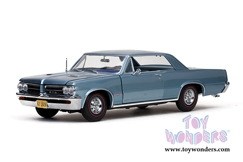 Sun Star USA - Pontiac GTO Hard Top (1964, 1/18 scale diecast model car, Yorktown Blue) 1826BU