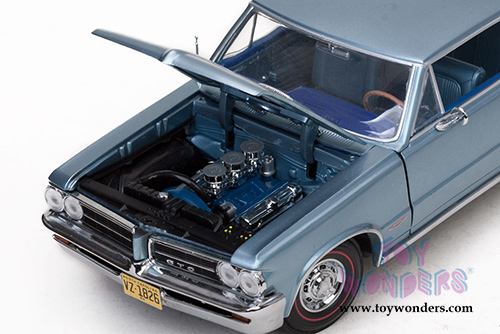 Sun Star USA - Pontiac GTO Hard Top (1964, 1/18 scale diecast model car, Yorktown Blue) 1826BU