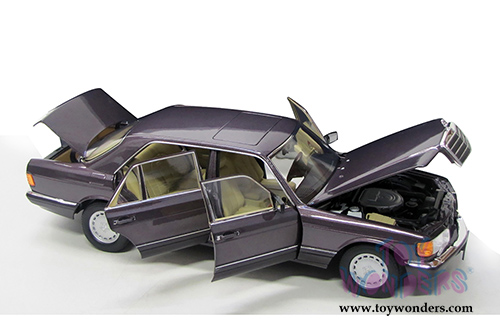 Norev - Mercedes-Benz 560 SEL Hard Top (1991, 1/18 scale diecast model car, Purple) 183544
