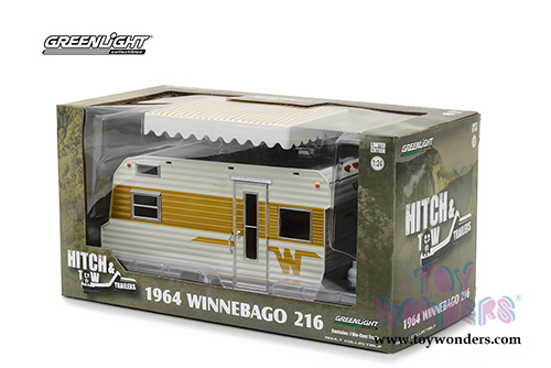 Greenlight - Hitch & Tow Trailers Series 2 | Winnebago 216 Trailer (1964, 1/24 scale diecast model car, White w/Gold) 18420B/12