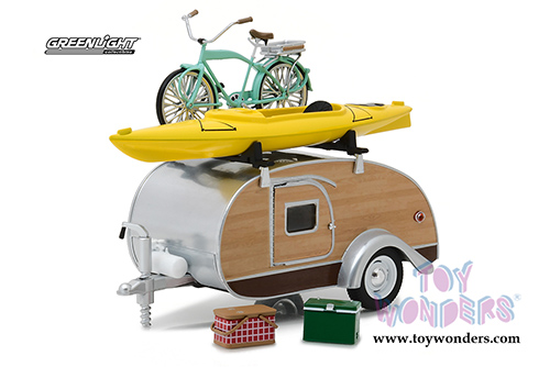 Greenlight - Hitch & Tow Trailers Series 3 | Tear Drop Trailer with Accessories (1947, 1/24 scale diecast model car, Beige) 18430A/12