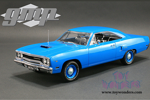 Greenlight - Plymouth Road Runner Hard Top (1970, 1/18 scale diecast model car, Blue) 18801BU