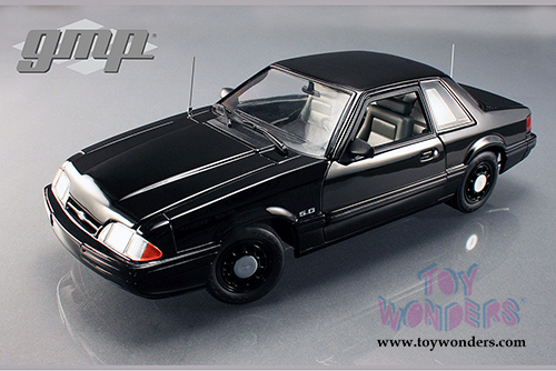 GMP - FBI Pursuit Ford Mustang Hard Top (1992, 1/18 scale diecast model car, Black) 18805BK