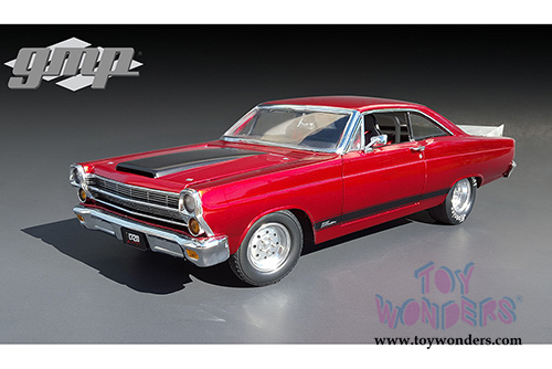 GMP - Ford Fairlane 1320 Kings Drag Series Hard Top (1967, 1/18 scale diecast model car, Red) 18813