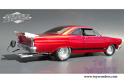 GMP - Ford Fairlane 1320 Kings Drag Series Hard Top (1967, 1/18 scale diecast model car, Red) 18813