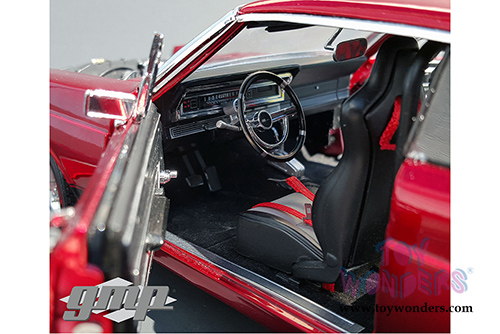 GMP - Ford Fairlane 1320 Kings Drag Series Hard Top (1967, 1/18 scale diecast model car, Red) 18813