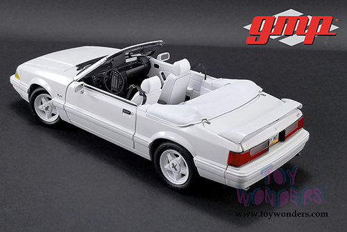 18824 Greenlight GMP 1993 Ford Mustang LX 5.0L Convertible model diecast car