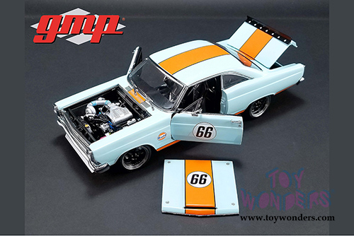 GMP - Ford Fairlane #66 Gulf Oil Street Fighter Hardtop (1967, 1/18 scale diecast model car, Blue w/Orange) 18858