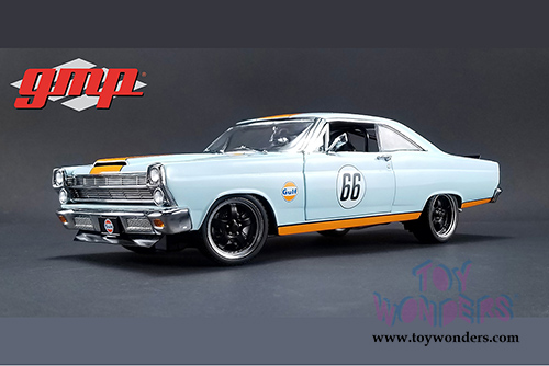 GMP - Ford Fairlane #66 Gulf Oil Street Fighter Hardtop (1967, 1/18 scale diecast model car, Blue w/Orange) 18858