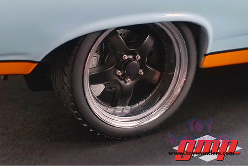 GMP - Ford Fairlane #66 Gulf Oil Street Fighter Hardtop (1967, 1/18 scale diecast model car, Blue w/Orange) 18858