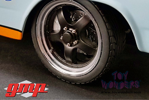 GMP - Ford Fairlane #66 Gulf Oil Street Fighter Hardtop (1967, 1/18 scale diecast model car, Blue w/Orange) 18858