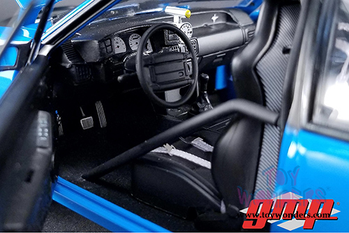 GMP - 1320 Drag Kings | Ford Mustang King Snake Hard Top (1993, 1/18 scale diecast model car, Grabber Blue) 18881