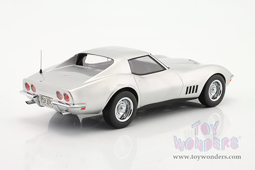 Norev - Chevrolet&reg; Corvette Coupe (1969, 1/18 scale diecast model car, Silver) 189032
