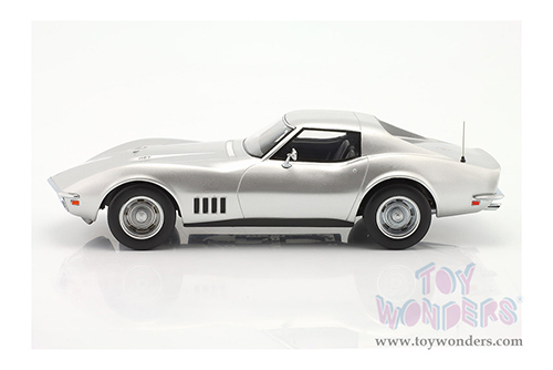 Norev - Chevrolet&reg; Corvette Coupe (1969, 1/18 scale diecast model car, Silver) 189032