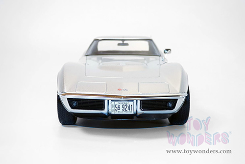 Norev - Chevrolet&reg; Corvette Coupe (1969, 1/18 scale diecast model car, Silver) 189032