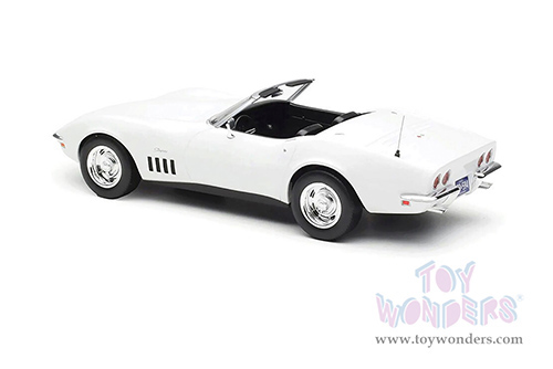Norev - Chevrolet® Corvette Convertible (1969, 1/18 scale diecast model car, White) 189038
