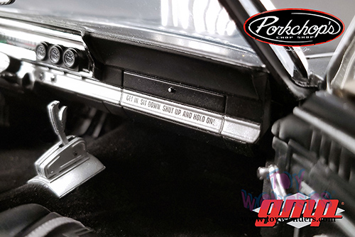 GMP - Pork Chop’s Ford Fairlane - Bootleg Hardtop (1966, 1/18 scale diecast model car, Silver) 18910