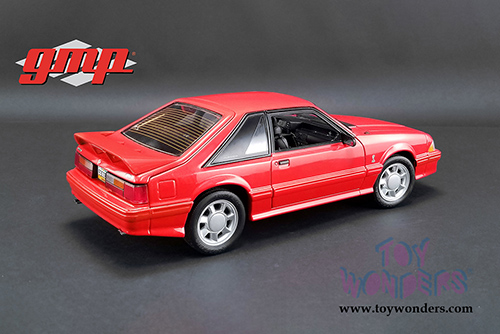 GMP - Ford Mustang Cobra Hardtop (1993, 1/18 scale diecast model car, Red) 18922