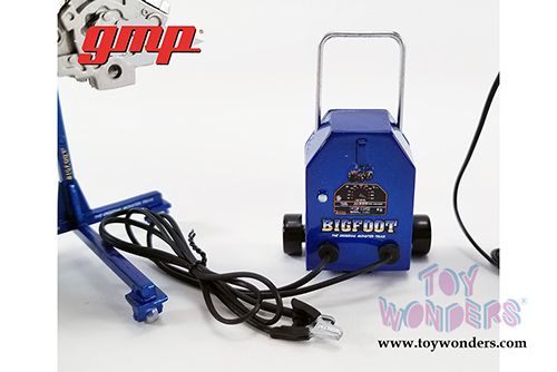 GMP - Bigfoot&reg; #1 The Original Monster Truck Shop Tool Set 1 (1:18 Scale, Blue) 18943