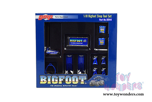 GMP - Bigfoot&reg; #1 The Original Monster Truck Shop Tool Set 2 (1:18 Scale, Blue) 18944