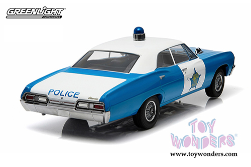 Greenlight - Artisan Chevy Biscayne - city of Chicago Police Department (1967, 1/18 scale diecast model car, Blue with White) 19009