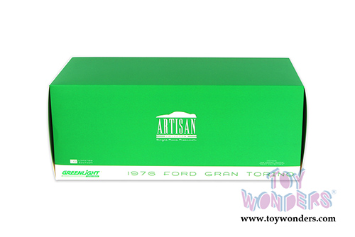Greenlight - Artisan Ford Gran Torino Hardtop (1976, 1/18 scale diecast model car, Green) 19018