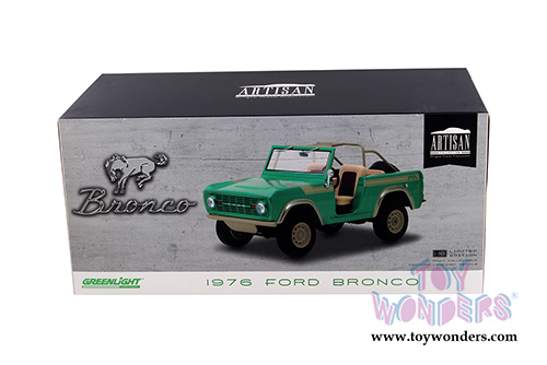 Greenlight - Artisan Ford Bronco "Twin Peaks" - Gas Monkey Garage (1976, 1/18 scale die cast model car, Green) 19034