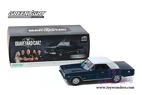 Greenlight - Artisan Graveyard Carz Plymouth Belvedere GTX Convertible (1967, 1/18 scale diecast model car, Dark Blue) 19059