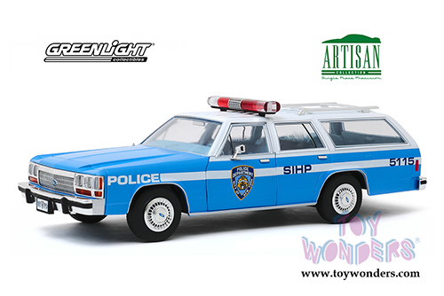 Greenlight - Artisan Ford LTD Crown Victoria Wagon New York Police Department NYPD (1988, 1/18 scale diecast model car, White/Blue) 19062