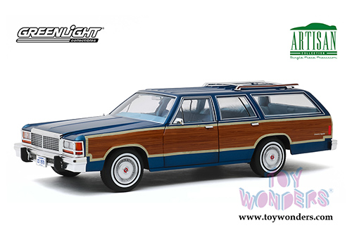 Greenlight - Artisan Ford LTD Country Squire (1979, 1/18 scale die cast model car, Midnight Blue) 19063